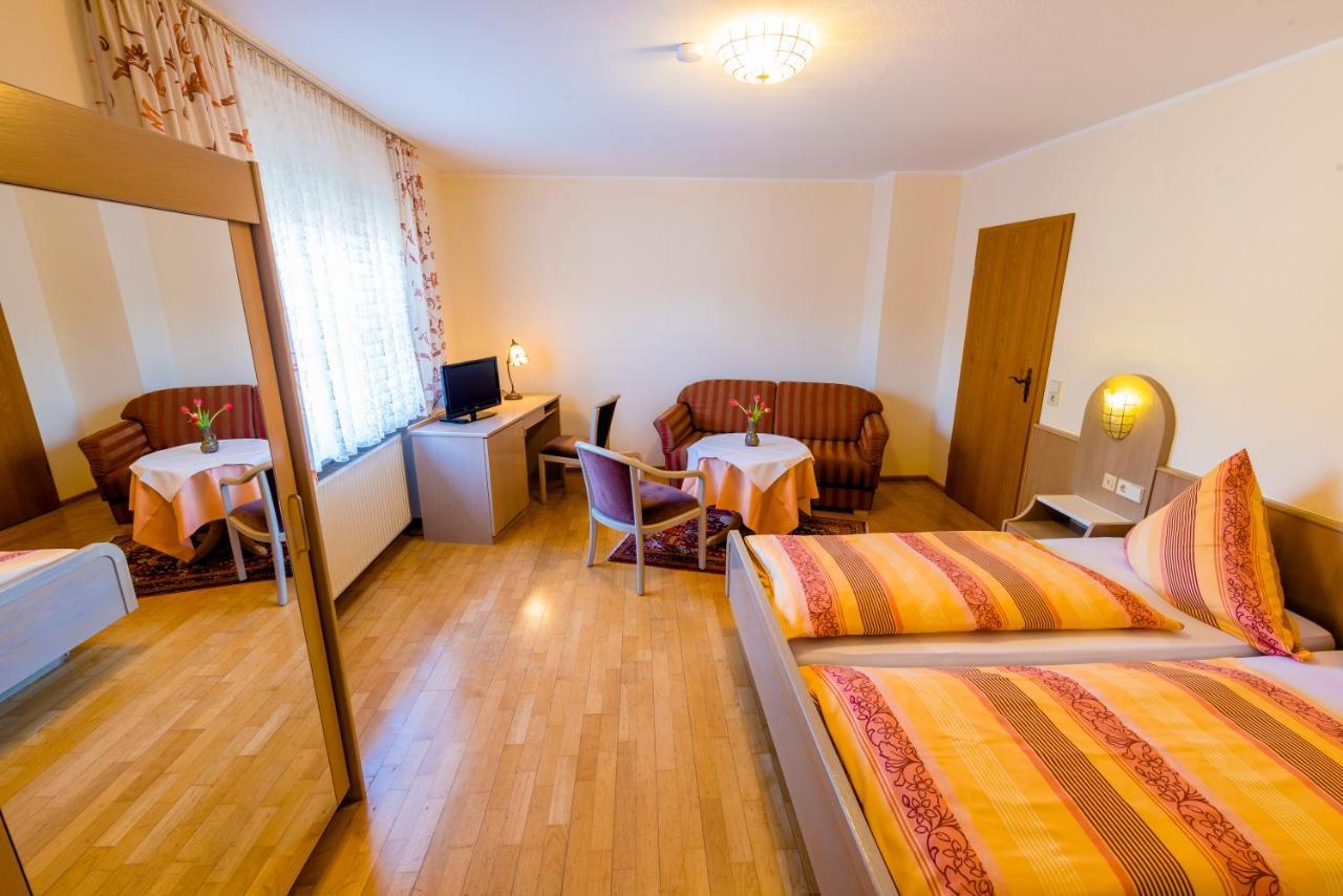Hotel Garni Gernsbach Exterior foto