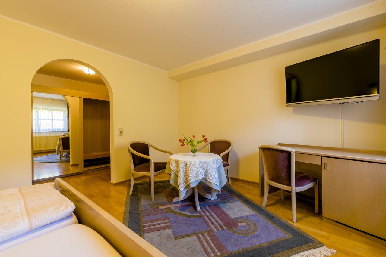 Hotel Garni Gernsbach Exterior foto